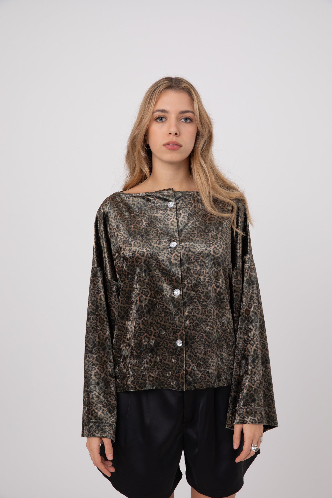 Leopard Green Japanese Velvet Shirt with Round Crystal Buttons POPA