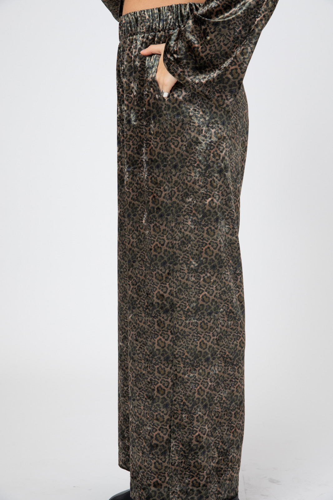 Soft Japanese Leopard Green straight pants- Ava