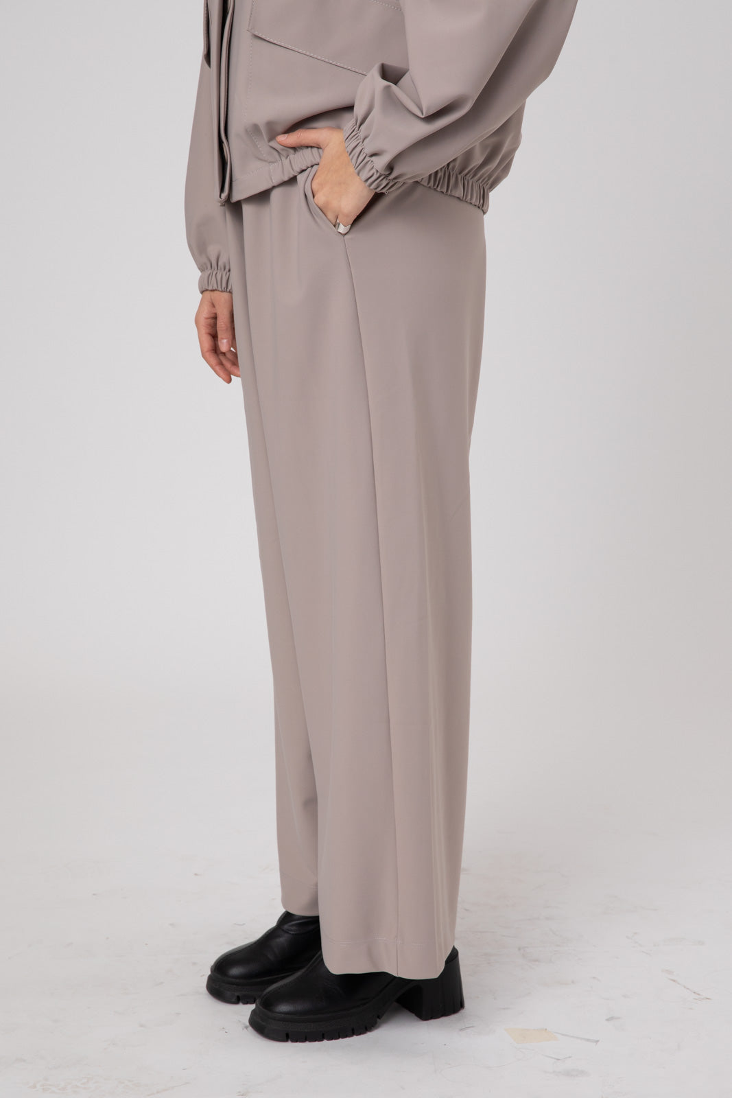 Beige Double -Layer Lycra ERO Wide Leg Pants