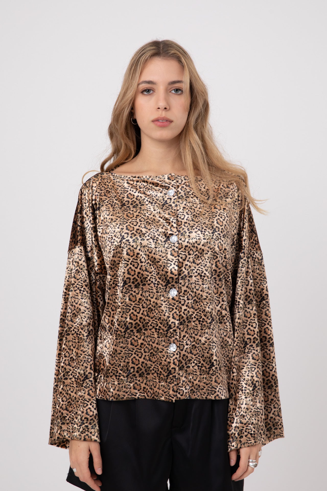 Leopard Japanese Velvet Shirt with Round Crystal Buttons POPA